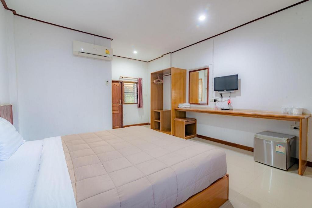 S Residence Lamphun Exterior photo